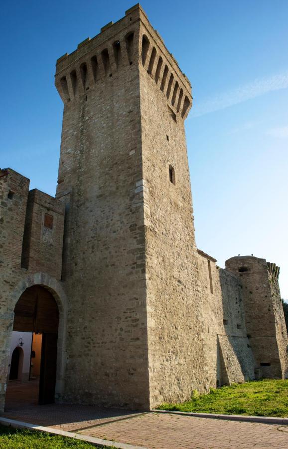 Torre Della Botonta Bed & Breakfast Castel Ritaldi Dış mekan fotoğraf