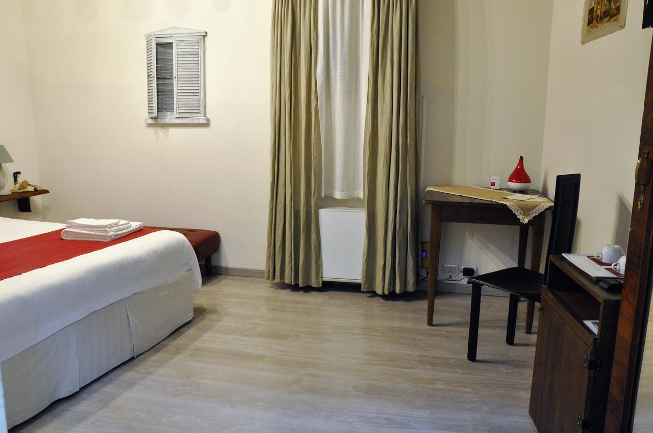Torre Della Botonta Bed & Breakfast Castel Ritaldi Dış mekan fotoğraf