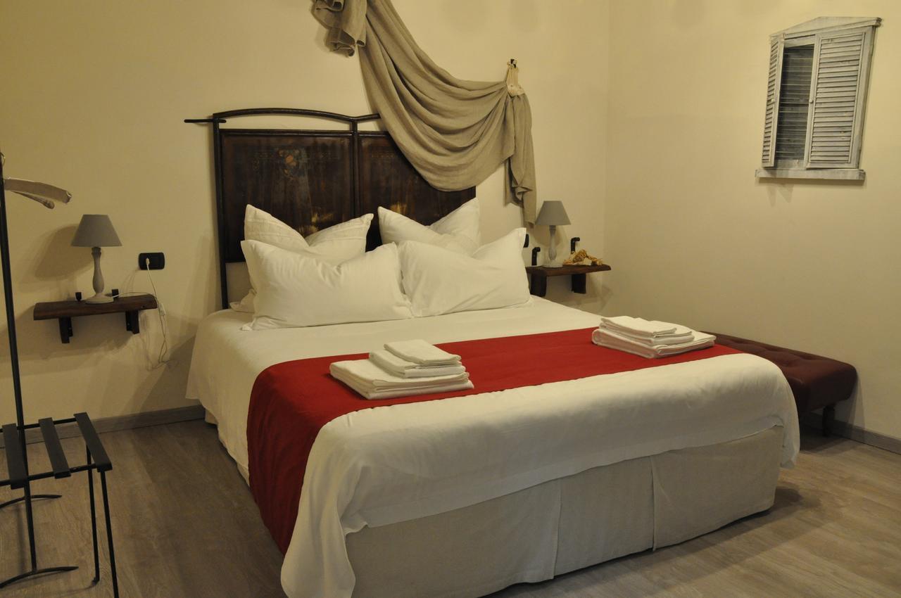 Torre Della Botonta Bed & Breakfast Castel Ritaldi Dış mekan fotoğraf
